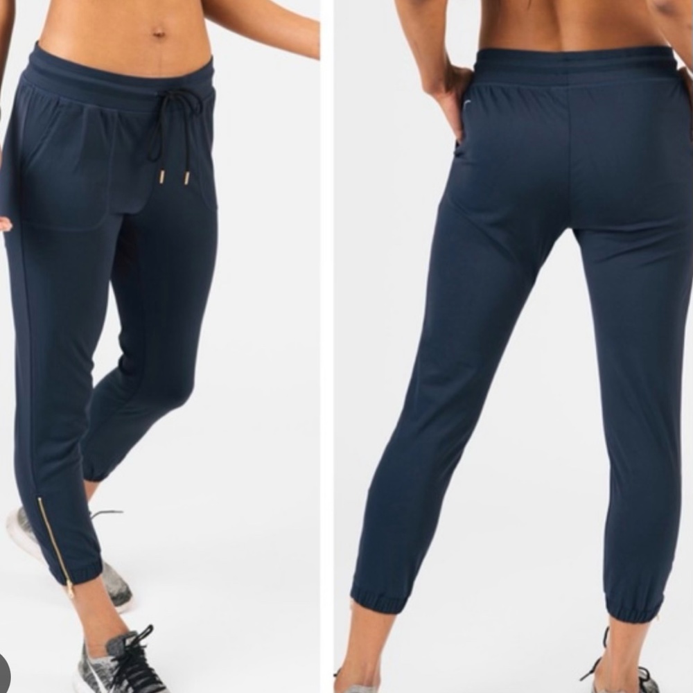 Pants - Picture 2 of 3